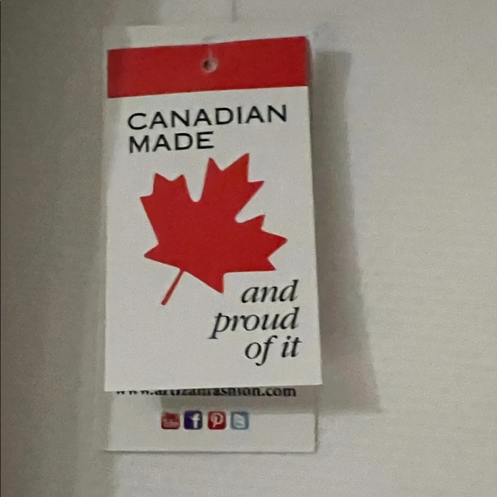 Sold - Robin Artisan Signature White Blazer - Picture 3 of 6